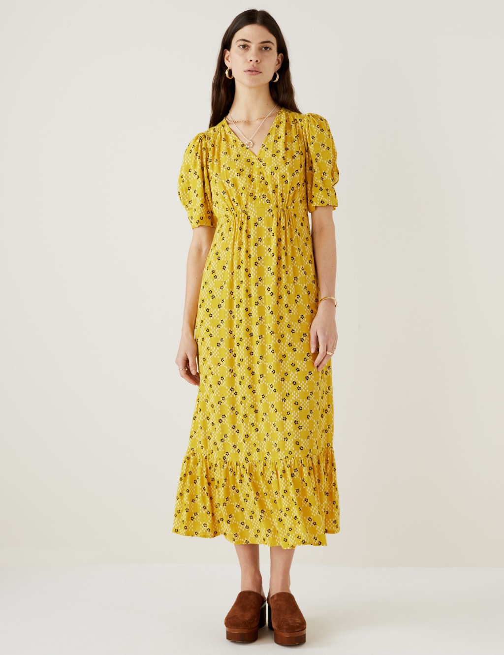 Printed V-Neck Midi Tiered Tea Dress image 2