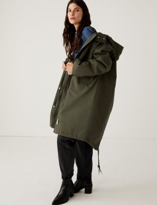 Valmont Insulated Longline Winter Parka - Red