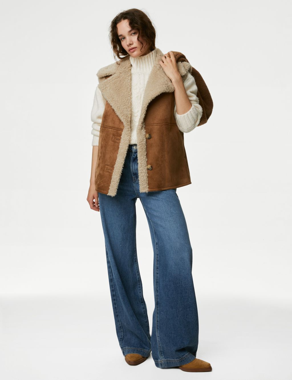 Faux Shearling Collared Gilet image 3