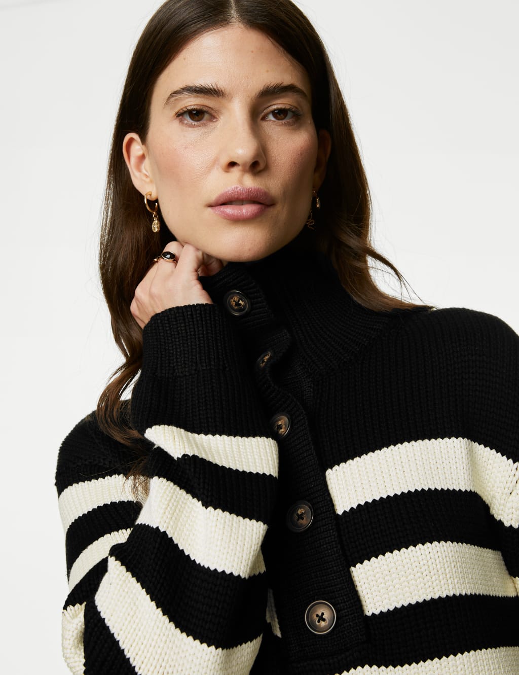 Ribbed Funnel Neck Jumper image 3