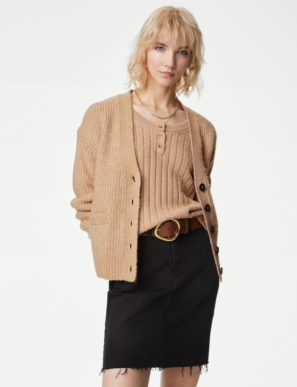 Knitted V-Neck Relaxed Cardigan with Wool image 3