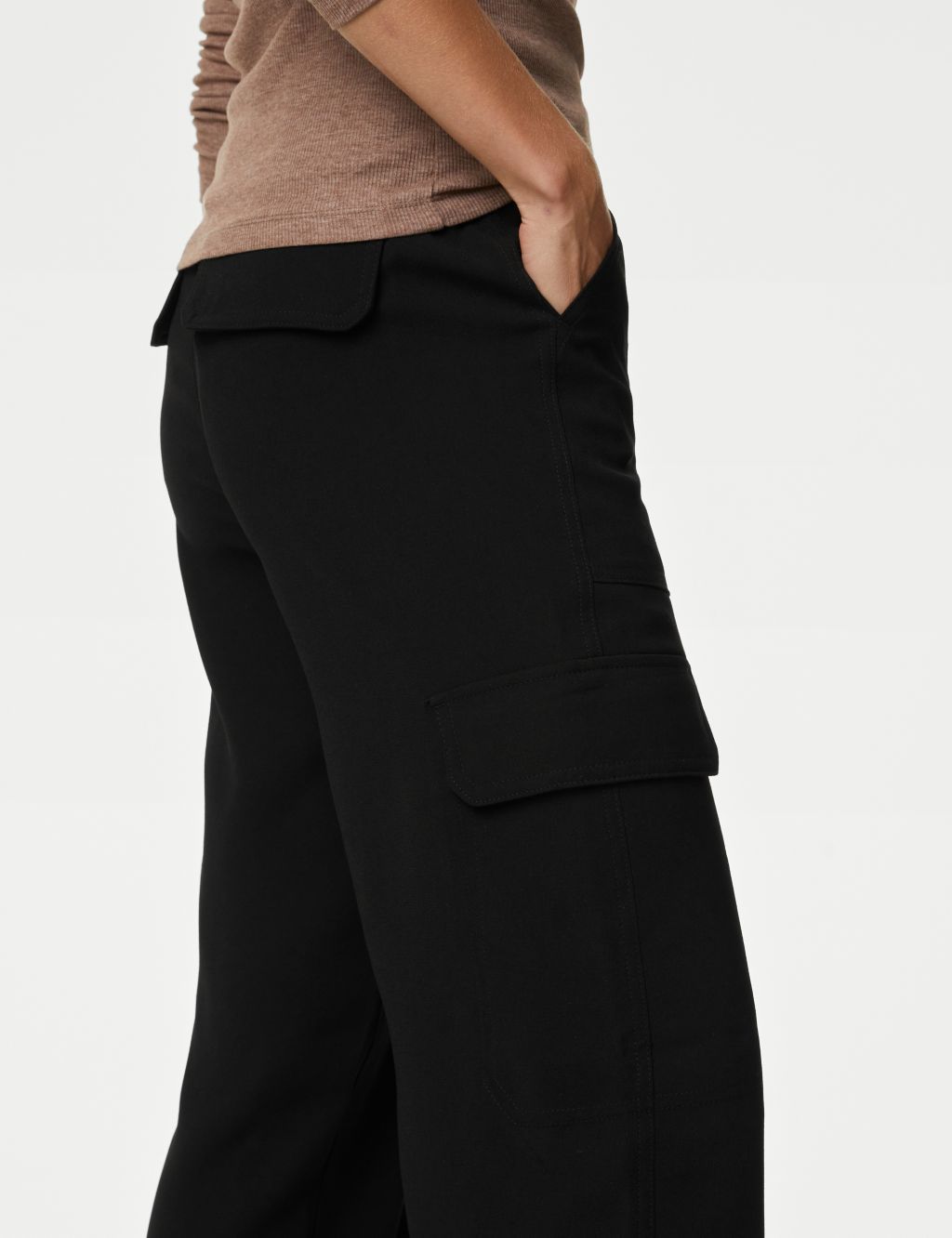Crepe Cargo Relaxed Trousers image 3
