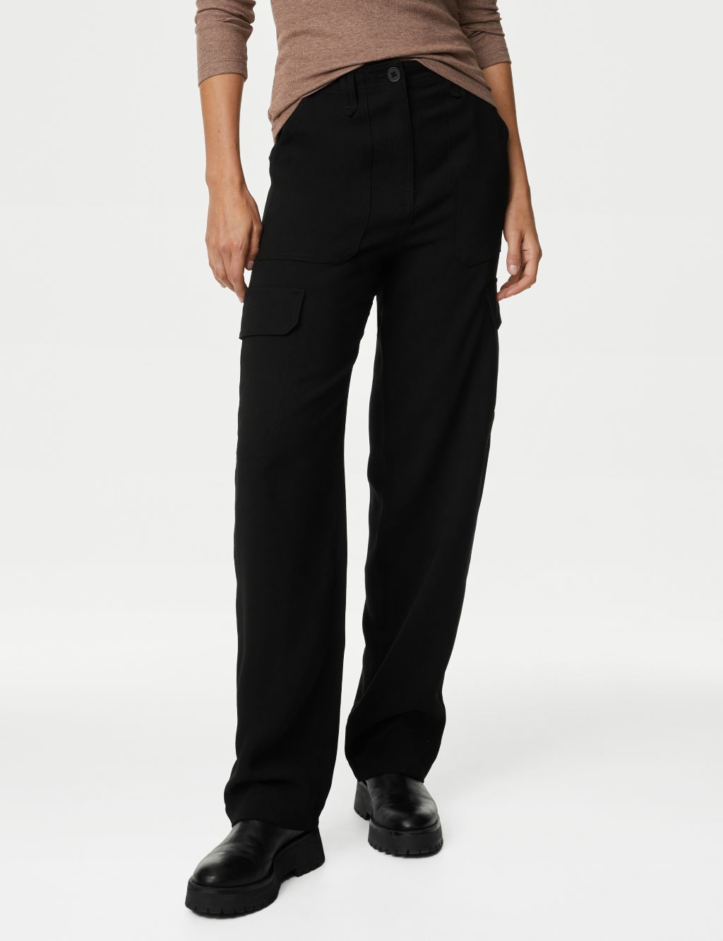Crepe Cargo Relaxed Trousers image 5