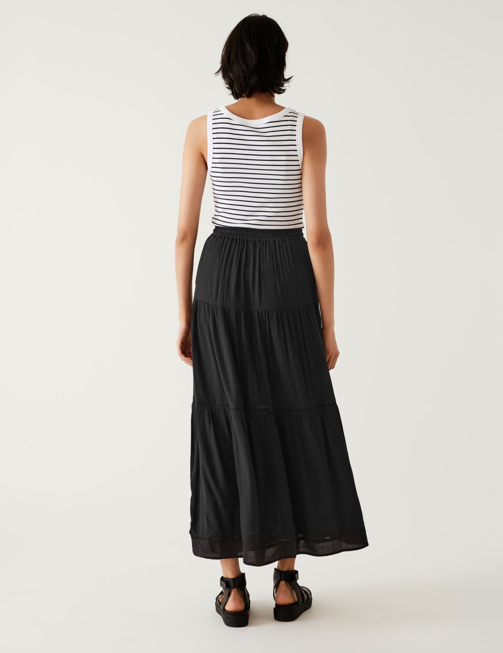 Textured Midaxi Tiered Skirt image 4