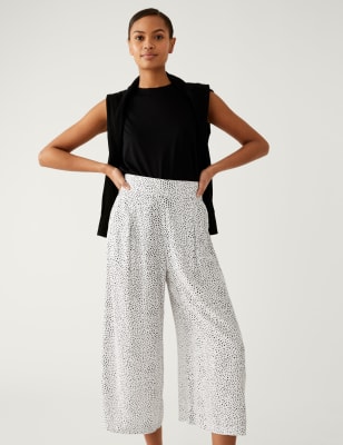 

Womens M&S Collection Printed Wide Leg Cropped Trousers - White Mix, White Mix