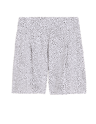 

Womens M&S Collection Printed Pleat Front Shorts - White Mix, White Mix