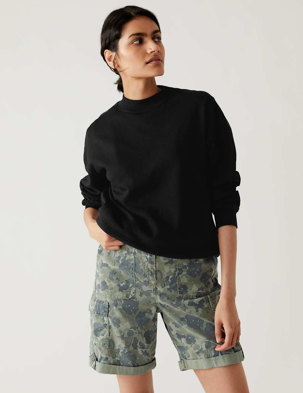Lyocell Rich Cargo Camo Shorts image 2