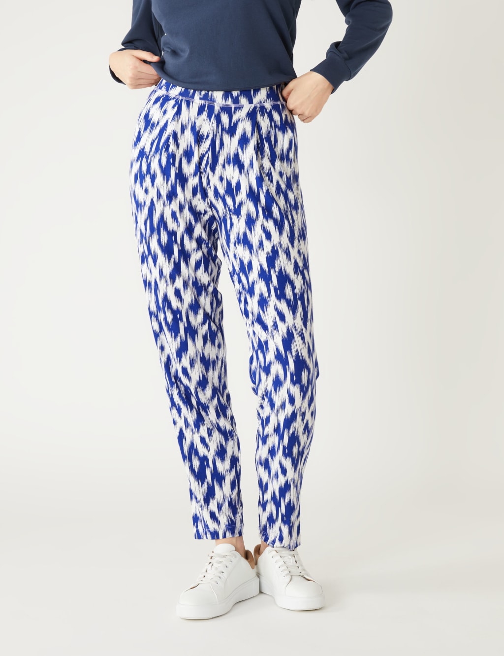 Jersey Printed Tapered Trousers image 2