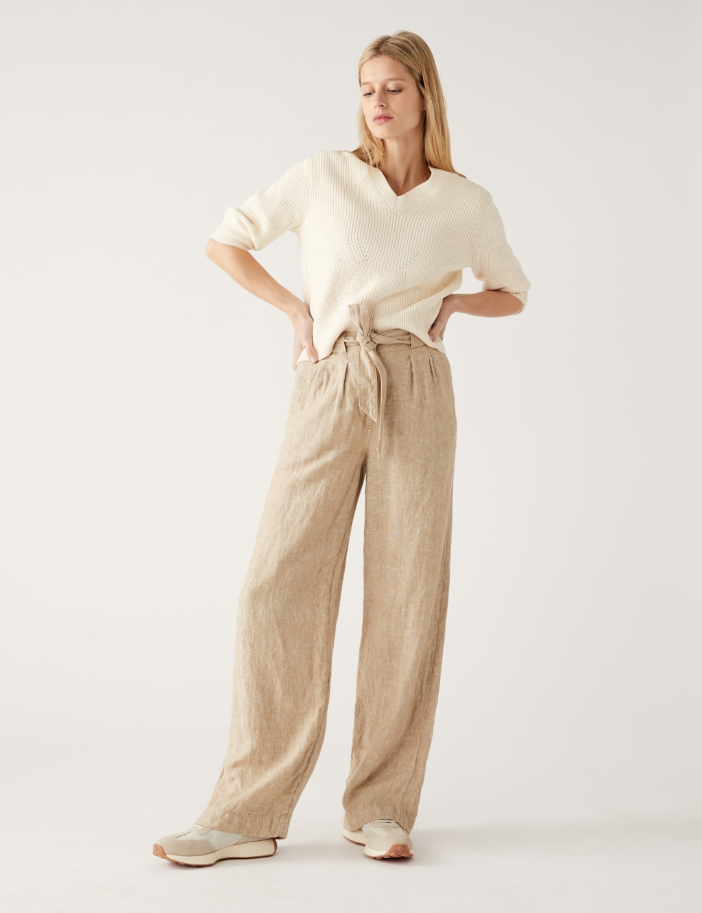 Pure Linen Belted Wide Leg Trousers image 3