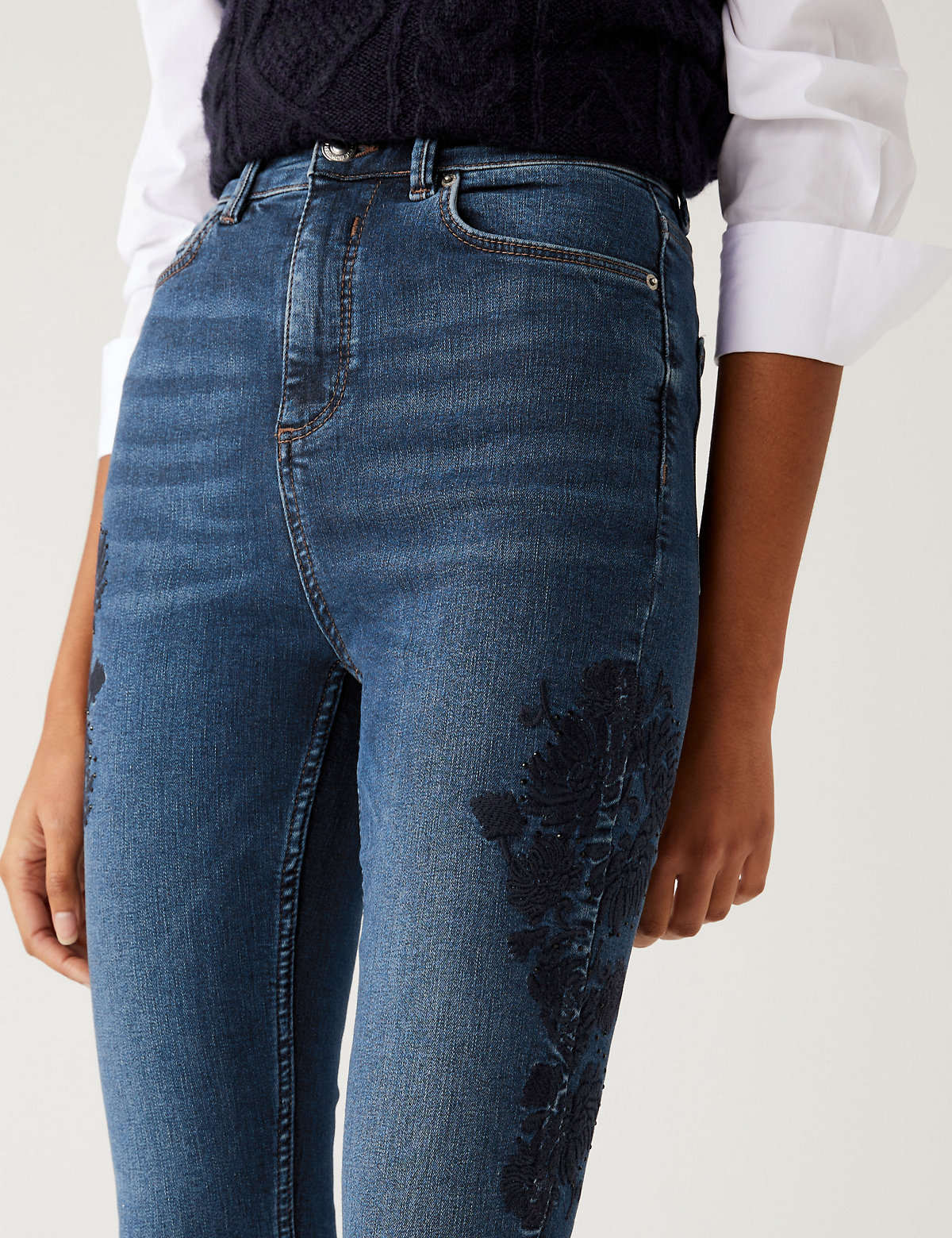 Ivy Premium Embroidered Skinny Jeans