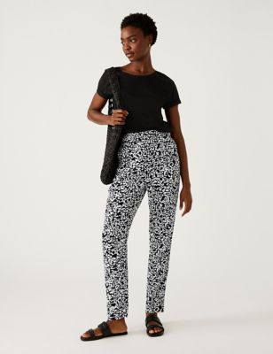 

Womens M&S Collection Printed Pleat Front Tapered Trousers - Black Mix, Black Mix