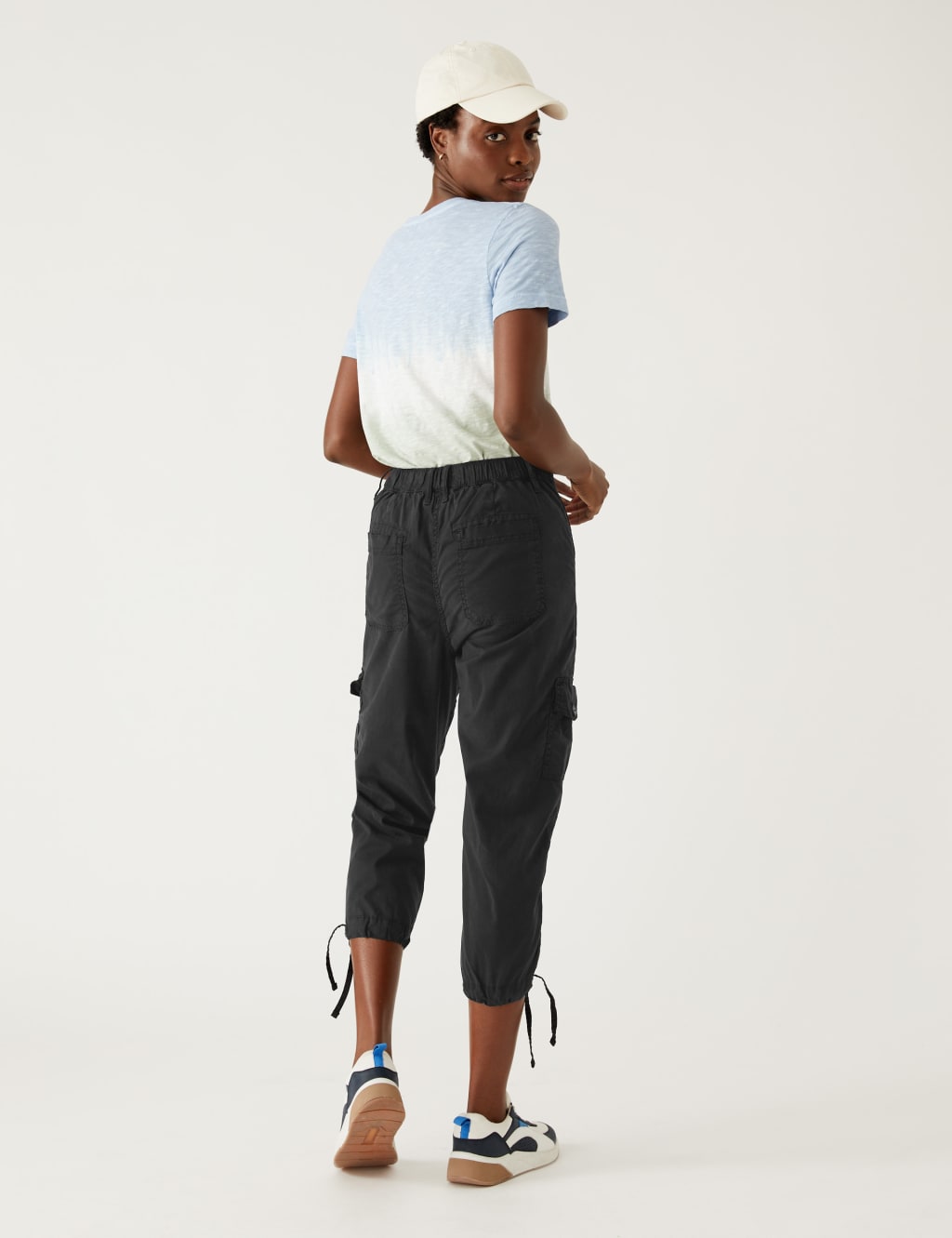 Lyocell Rich Cargo Cropped Trousers image 5