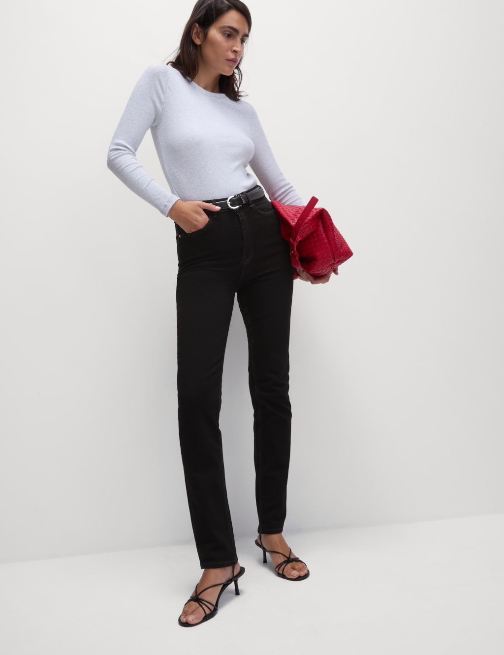 Magic Shaping Straight Leg Jeans image 3