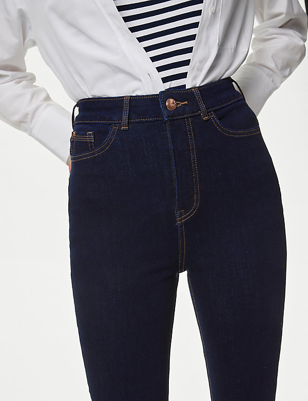 Lily Magic Shaping High Waisted Jeans