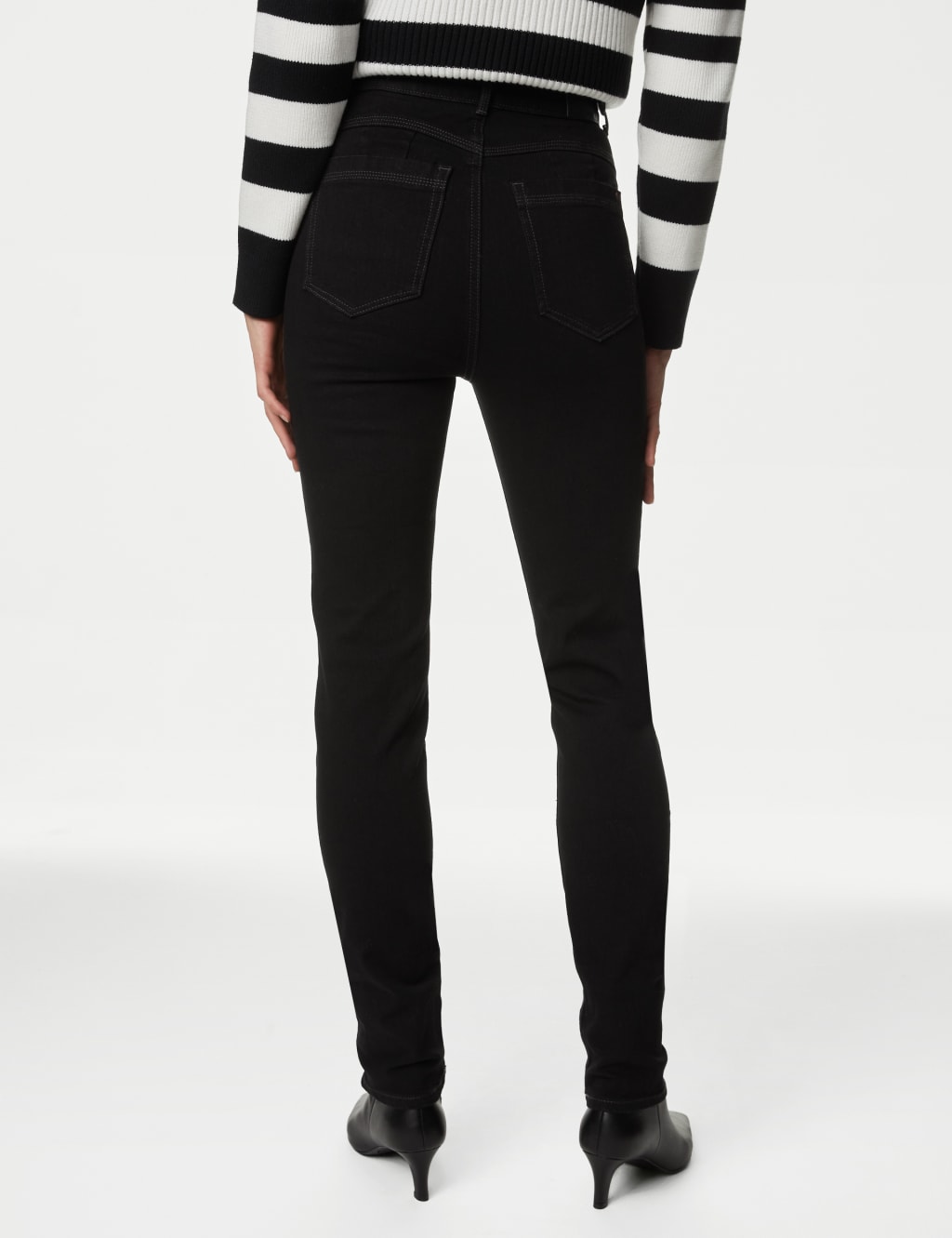 Lily Magic Shaping High Waisted Jeans image 4