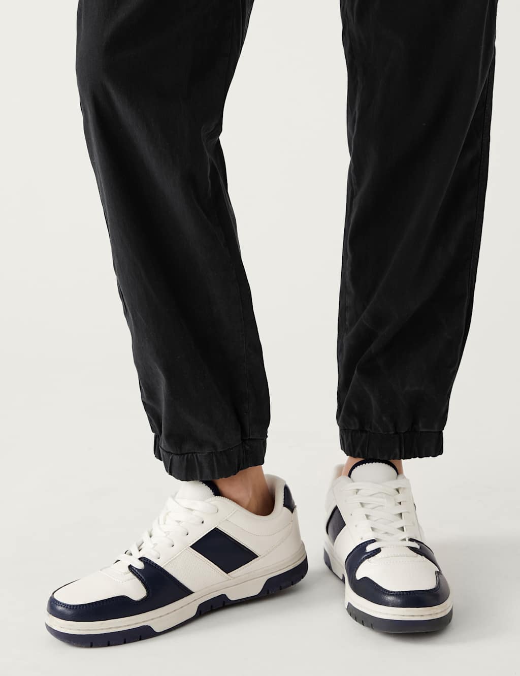 Lyocell Rich Cargo Tea Dyed Trousers image 5