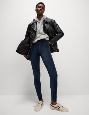 Women trousers model 135474 Moe main image 1