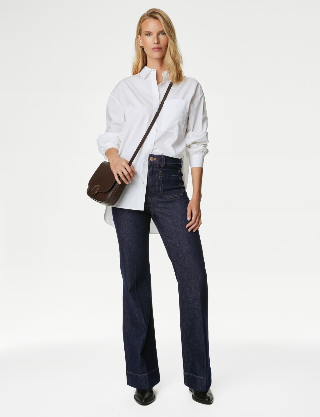 Patch Pocket Flare High Waisted Jeans image 3