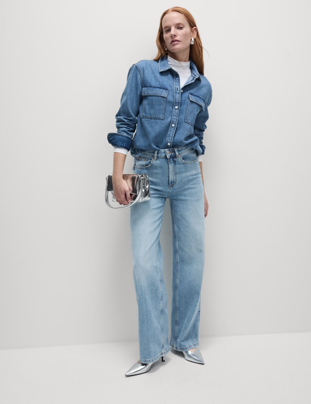 The Wide-Leg Jeans image 3