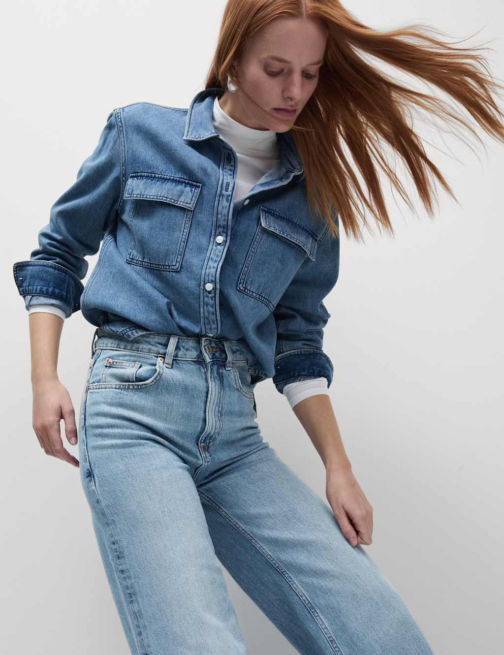 The Wide-Leg Jeans image 4