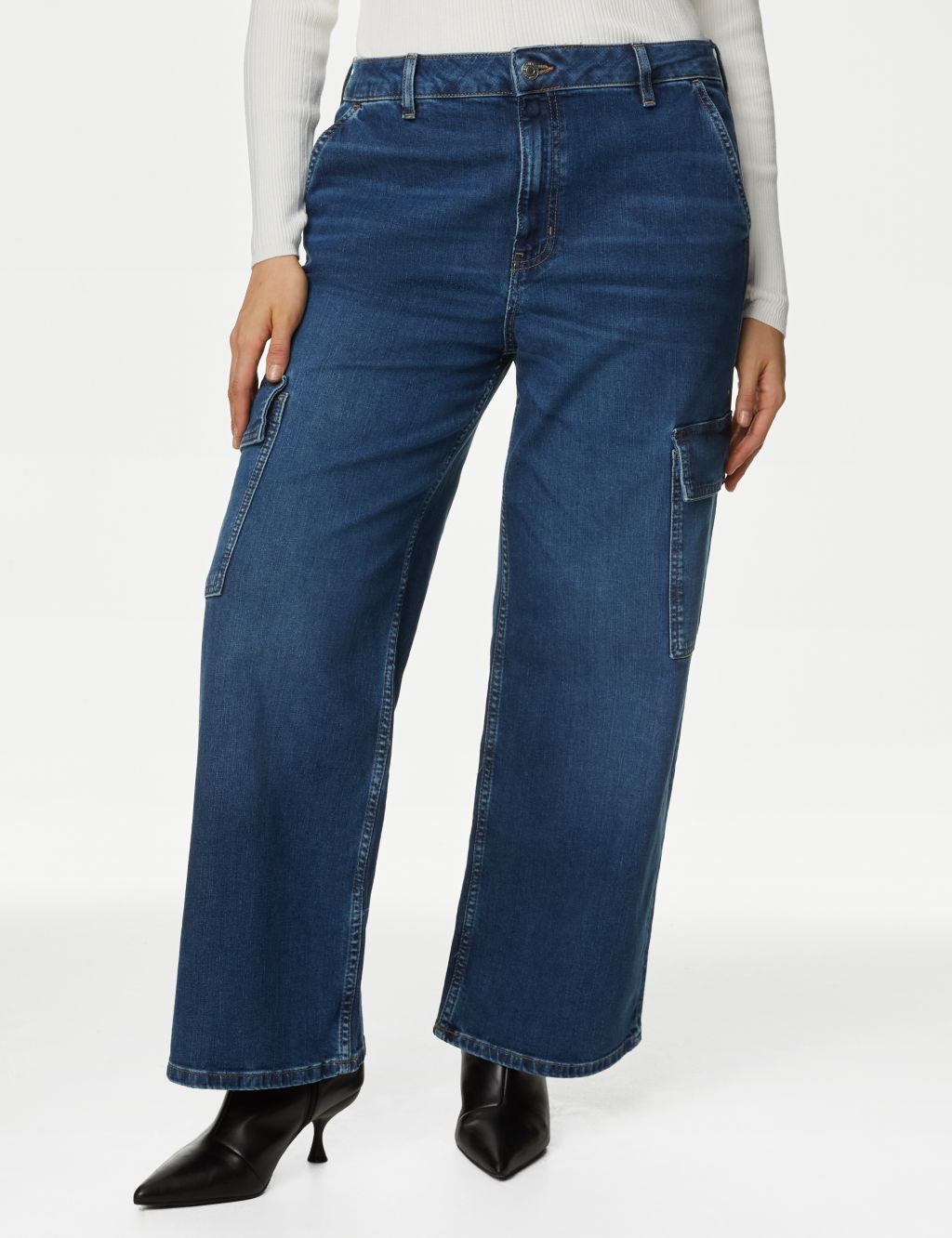 High Waisted Wide Leg Cargo Jeans image 7