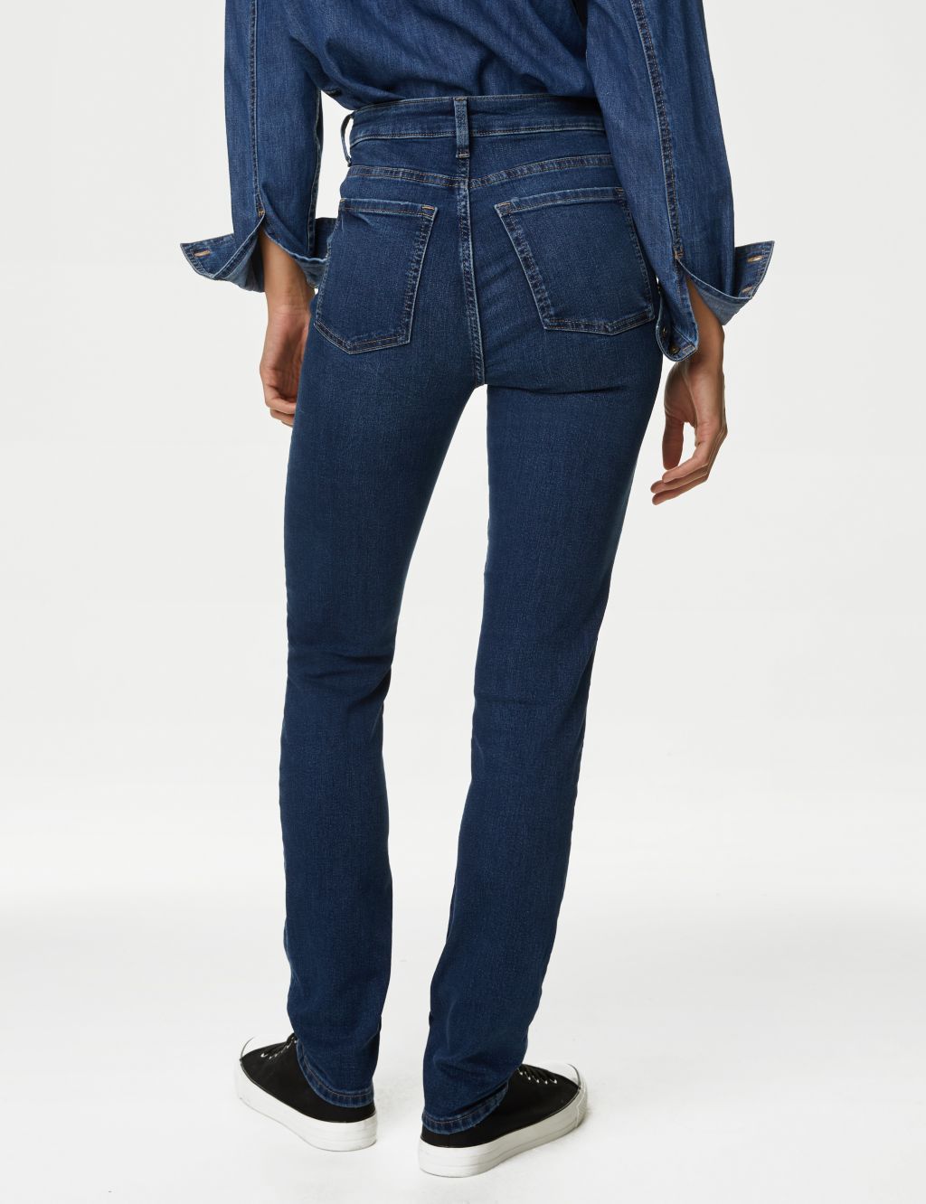 Lily Slim Fit Jeans with Stretch image 5