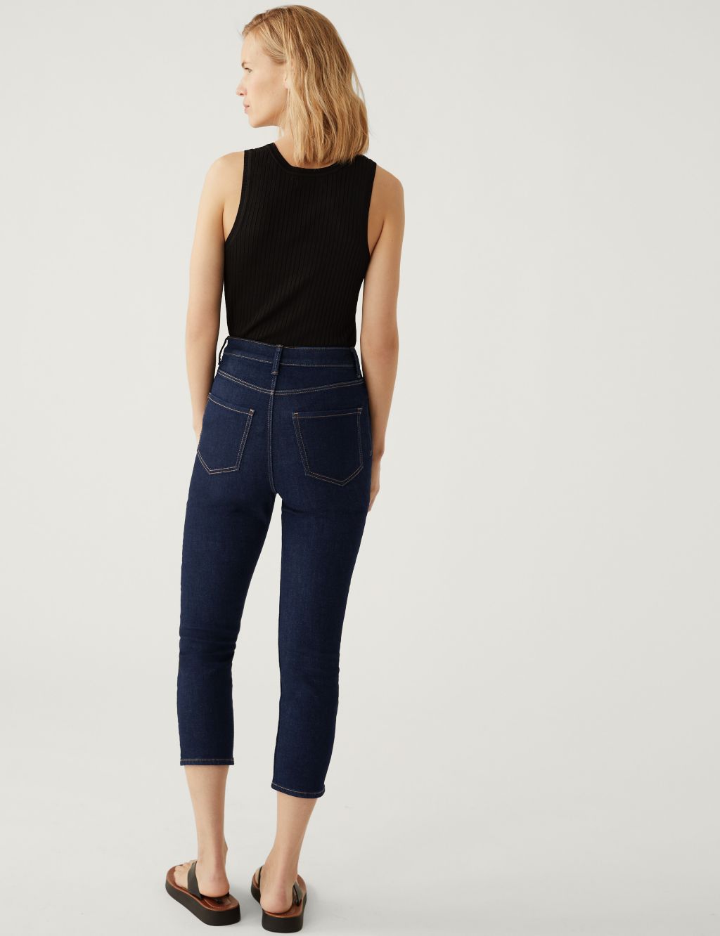 Supersoft High Waisted Skinny Cropped Jeans image 4