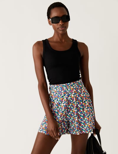 Printed Pleat Front Shorts