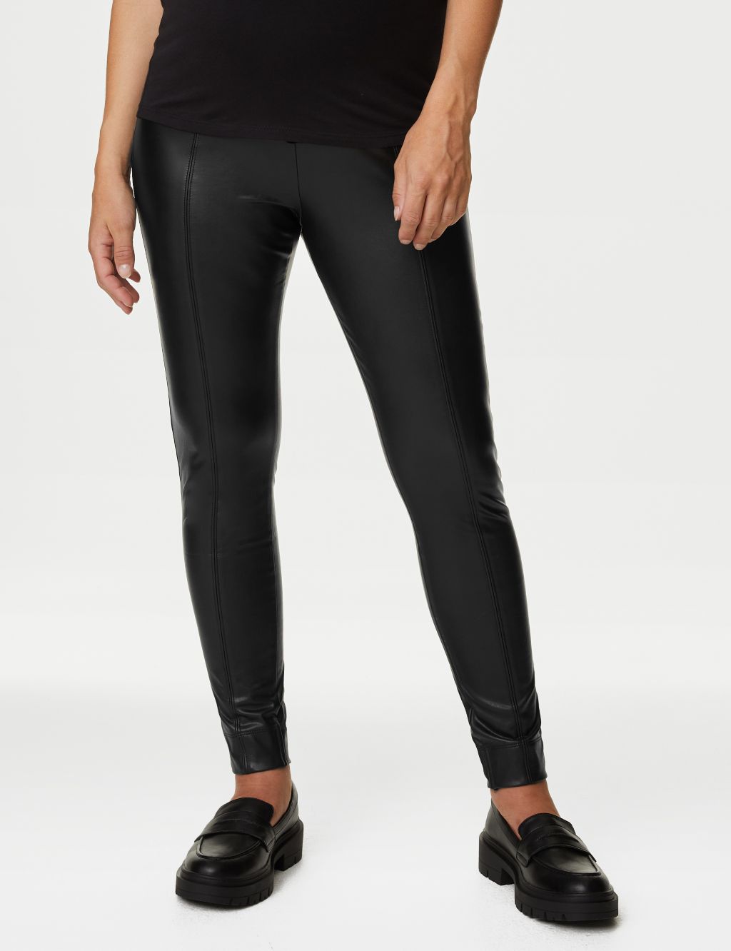Maternity Leather Look Over Bump Leggings image 4