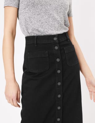 Button hotsell skirt black