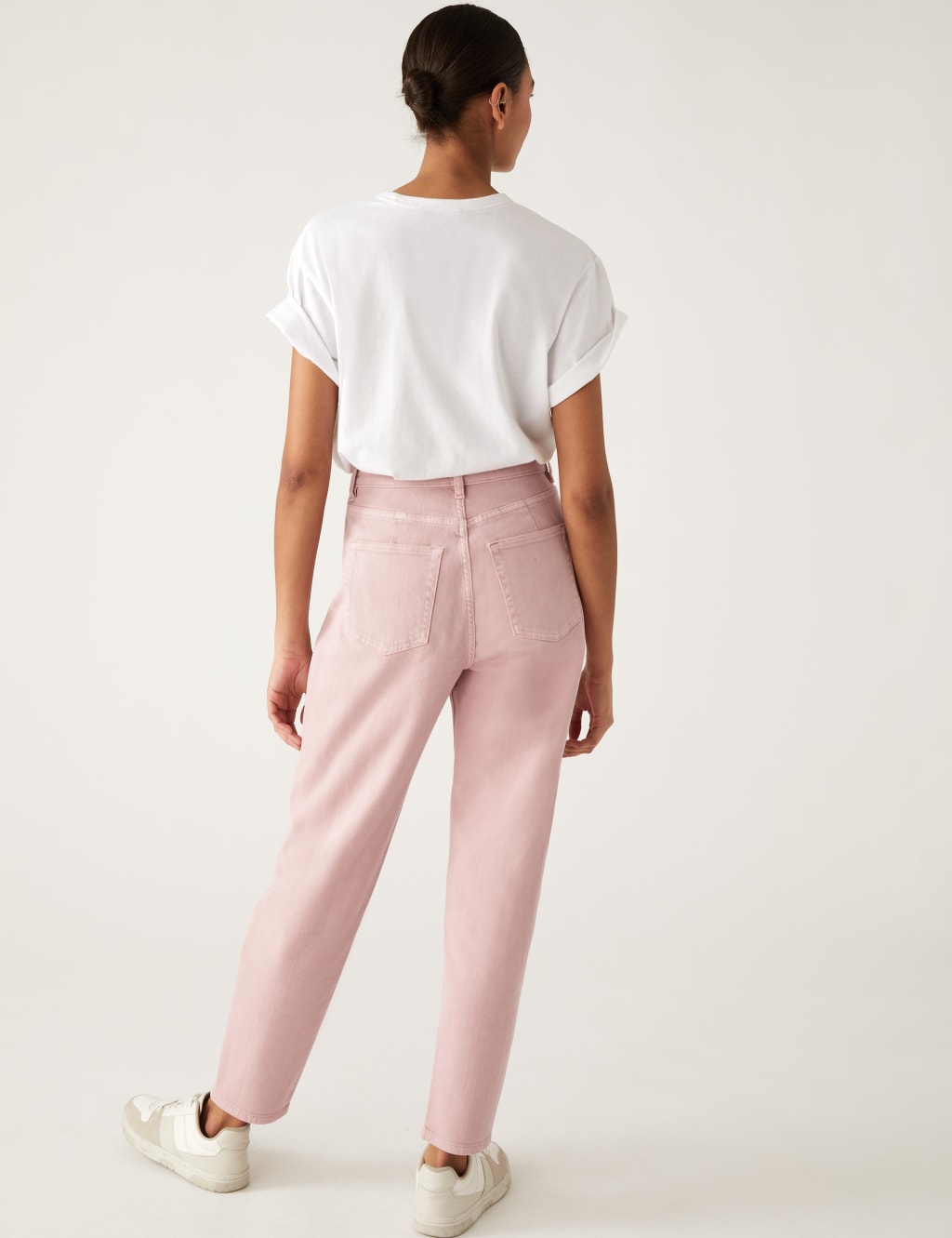 Mom High Waisted Jeans image 4