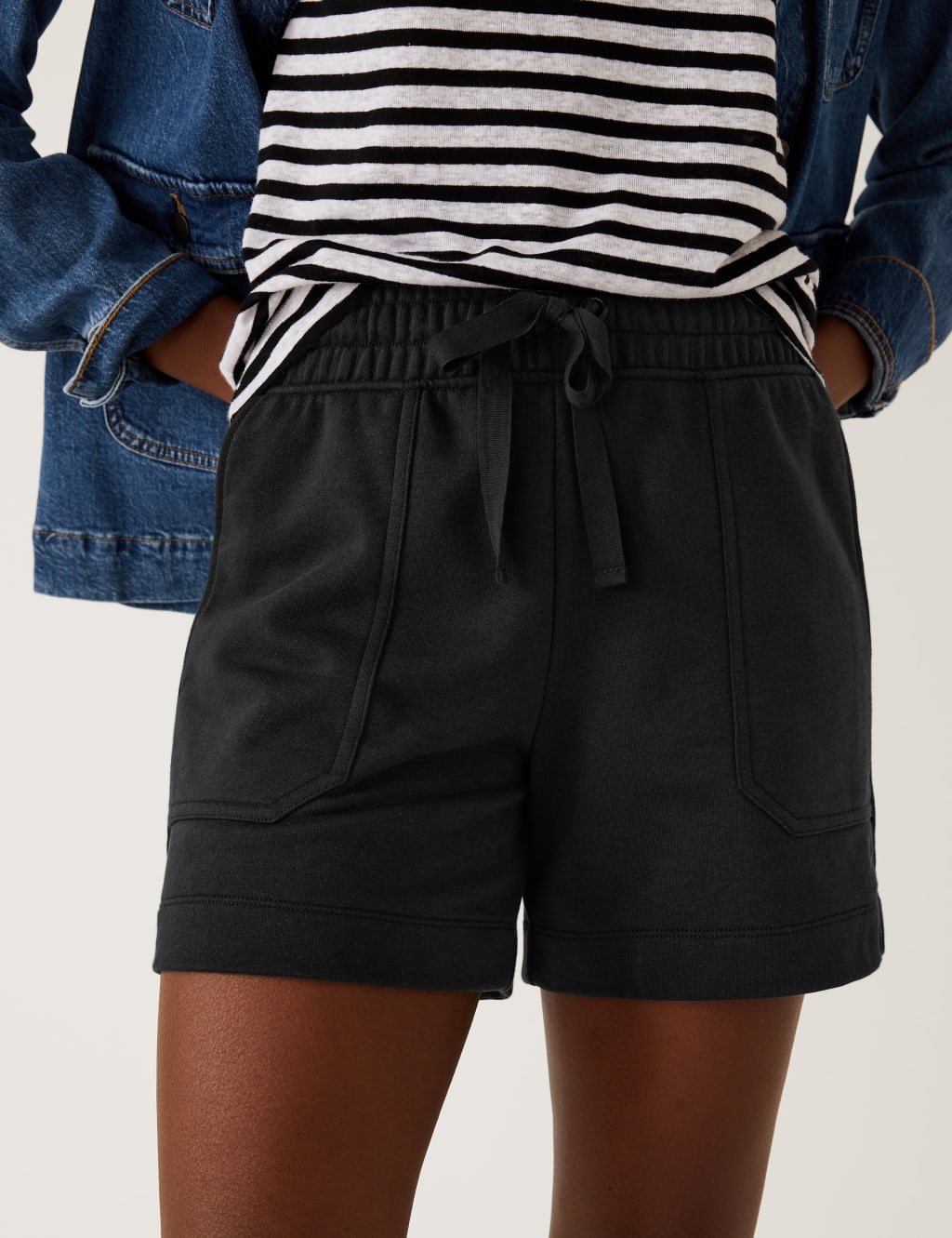 Cotton Rich Jersey Jogger Shorts image 3