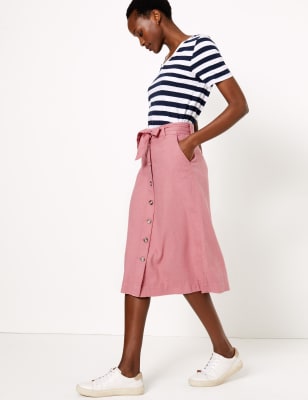 Button front a 2025 line midi skirt