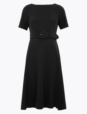 white v neck shift dress