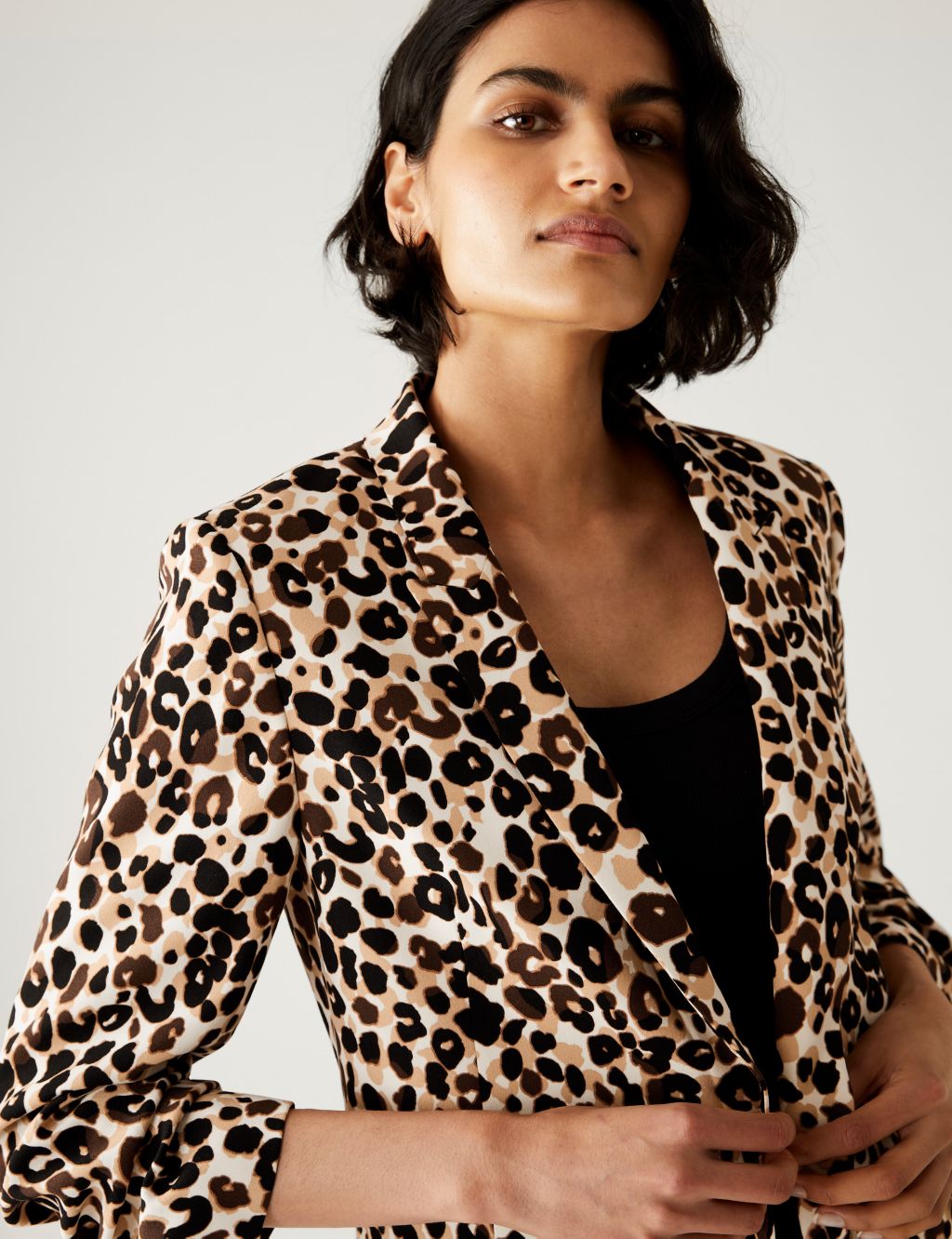 Relaxed Animal Print Ruched Sleeve Blazer image 2