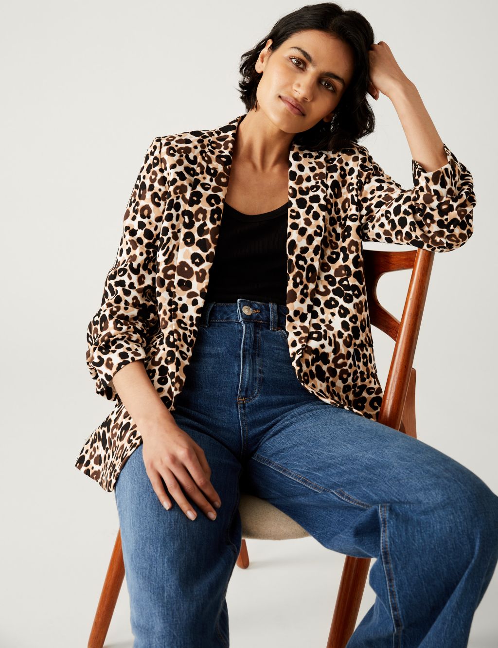 Relaxed Animal Print Ruched Sleeve Blazer image 5
