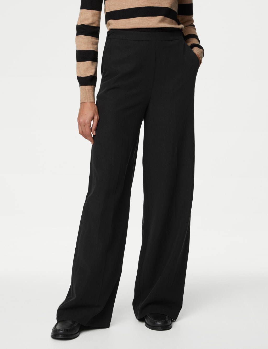 Lyocell Rich Wide Leg Trousers with Linen image 3