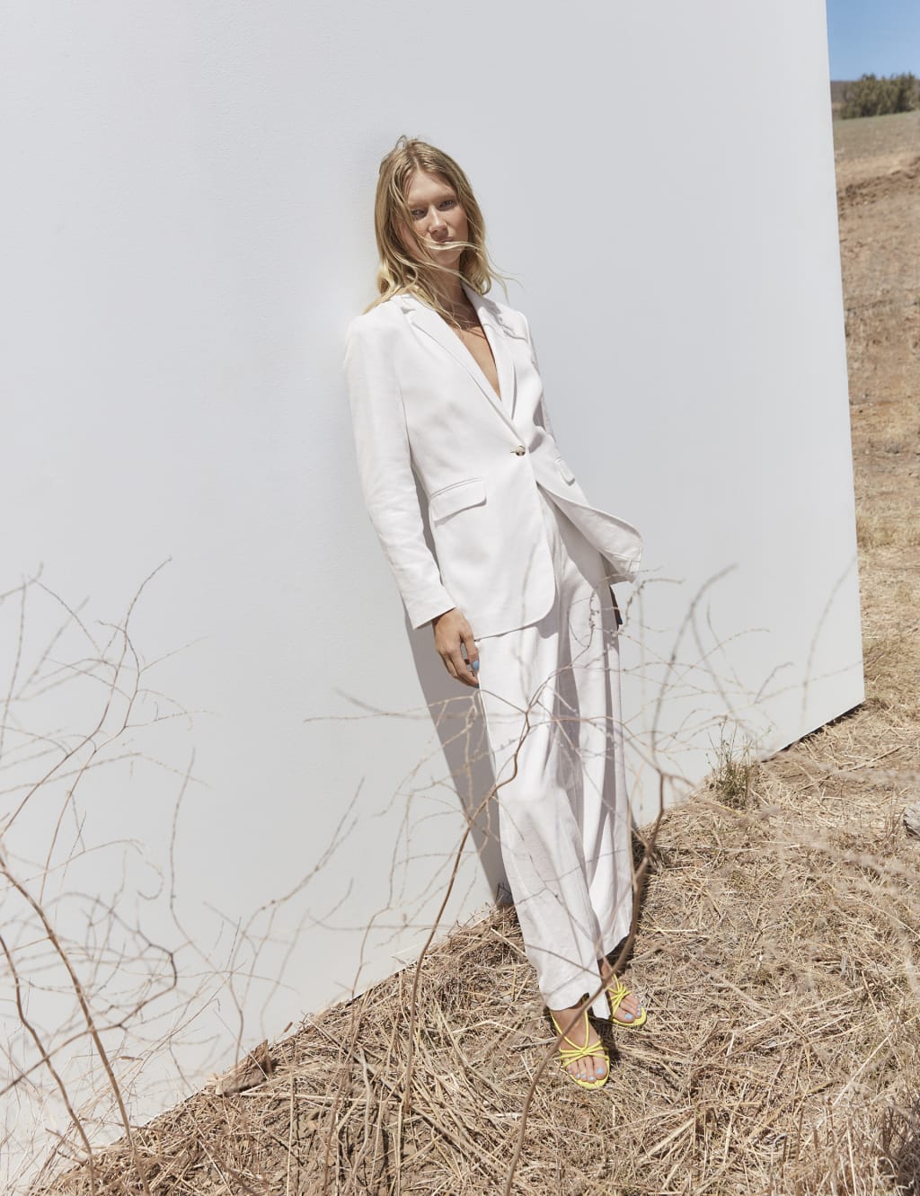 Linen Blend Wide Leg Trousers image 5