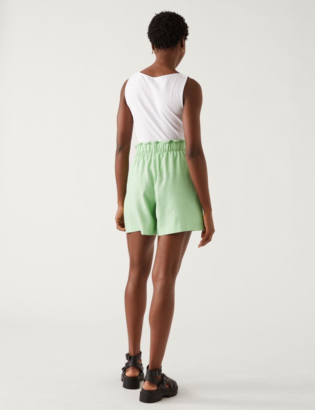 Linen Blend High Waisted Shorts image 4