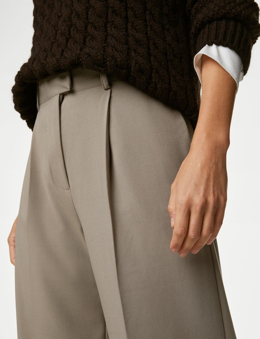 Pleat Front Relaxed Wide Leg Trousers image 3