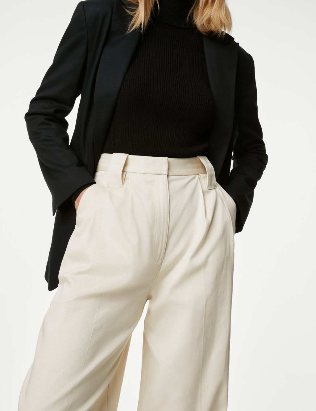 Lyocell Rich Pleated Wide Leg Trousers image 3