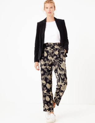 Pantalon fusel&eacute; longueur cheville &agrave; imprim&eacute; fleuri