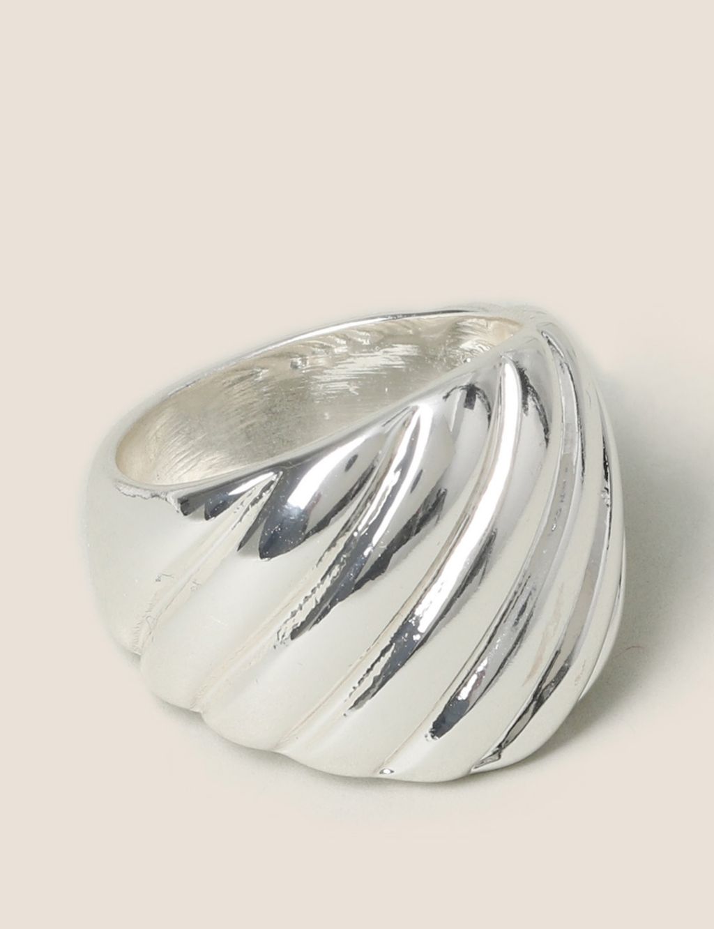 Silver Waved Ring