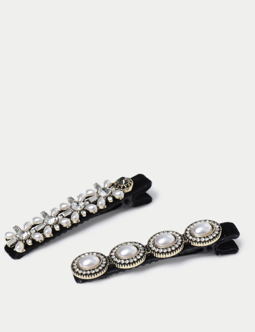 Black Pearl Hair Slides image 2