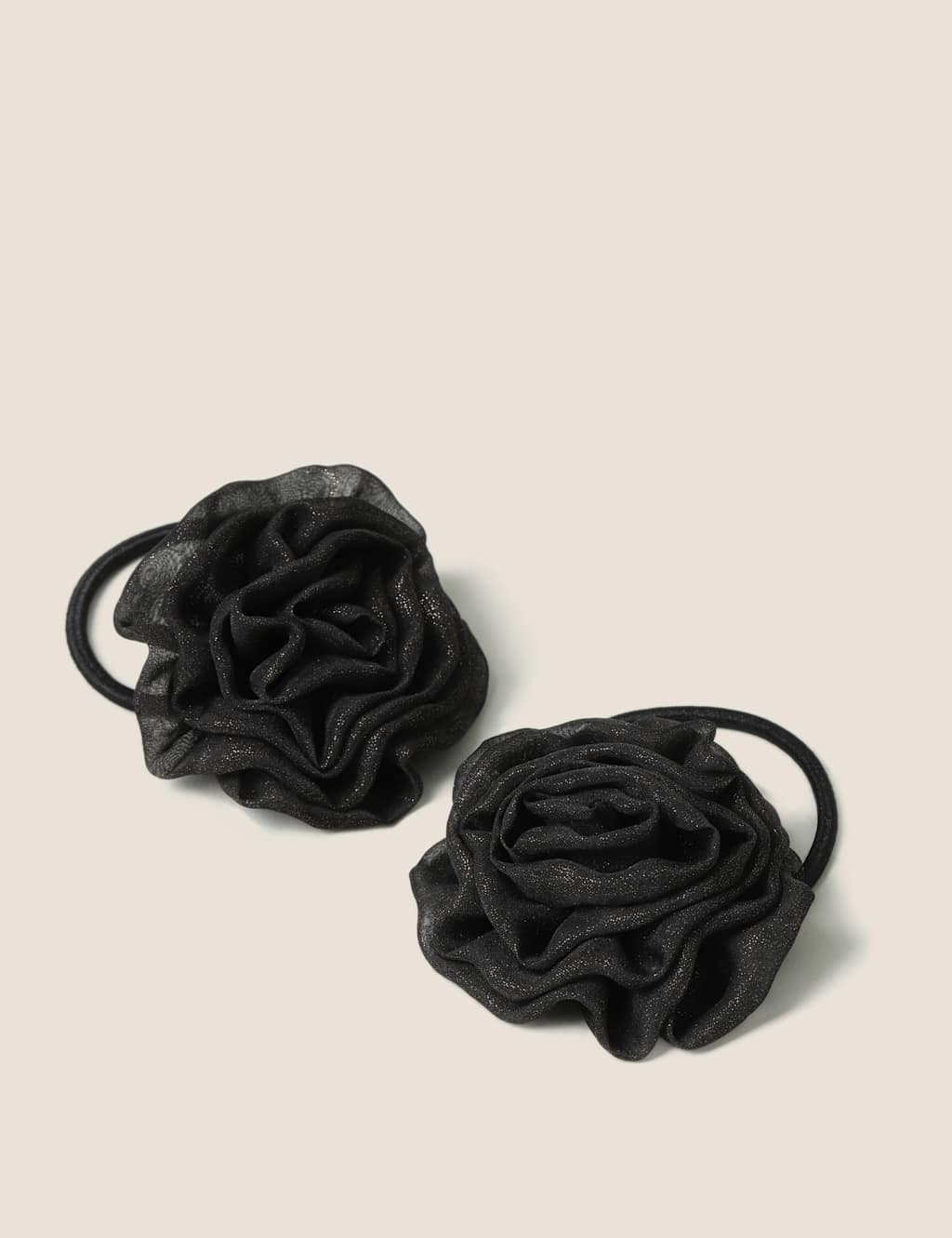 2 Pack Flower Hairbands image 2
