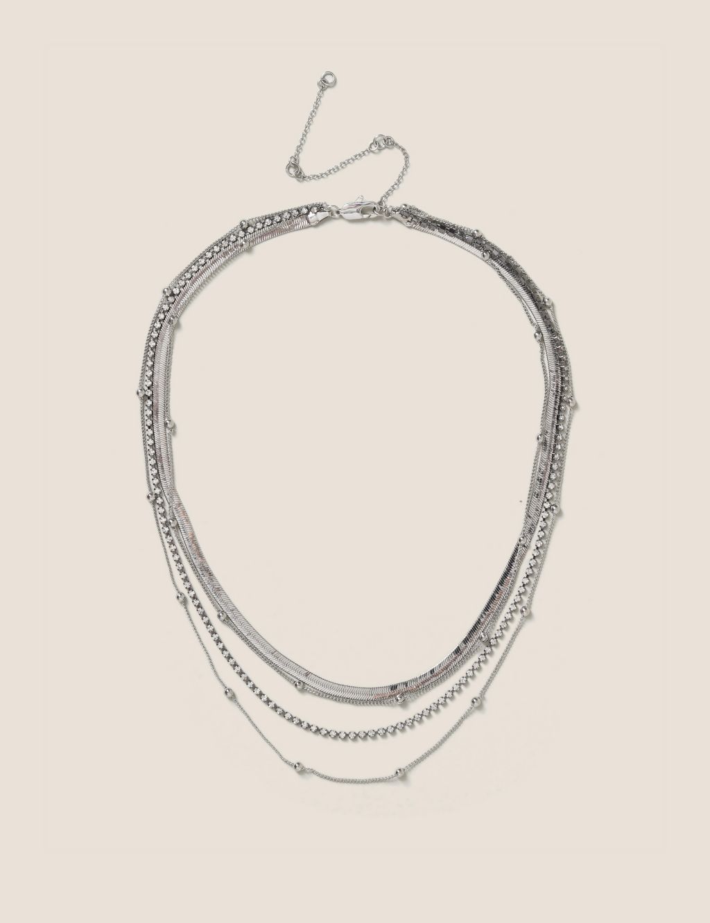 Chain Multirow Short Necklace image 1