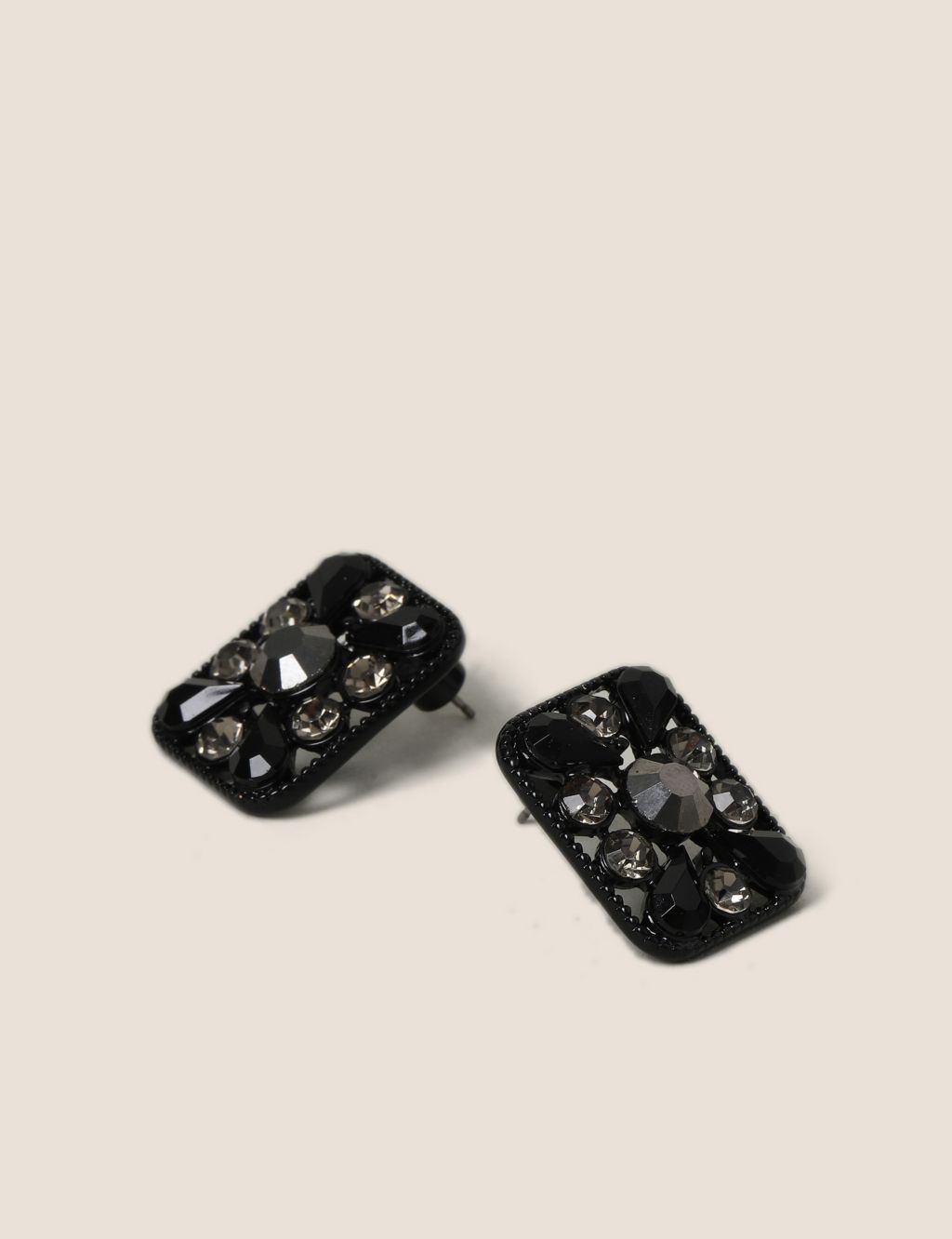 Black Rhinestone Stud Earrings image 2