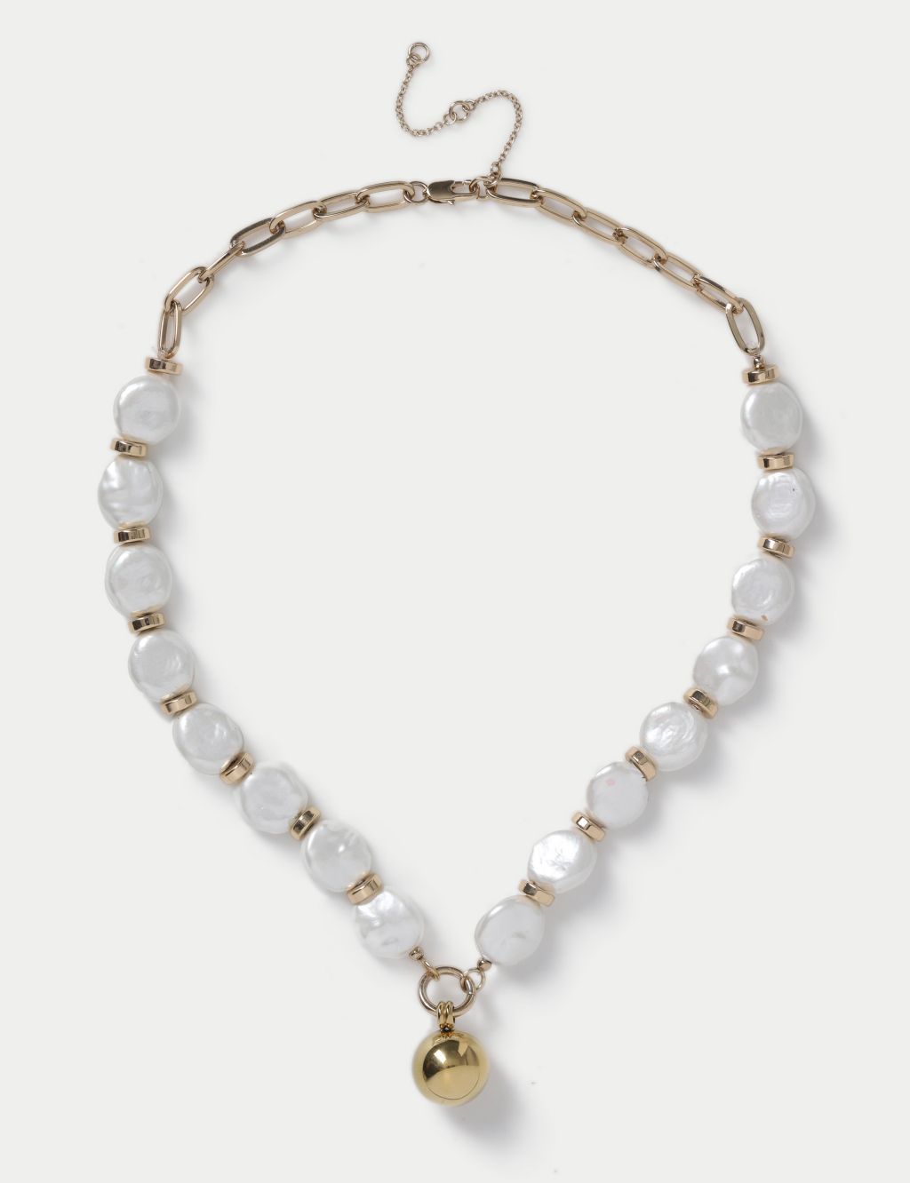 Gold Tone Pearl Necklace