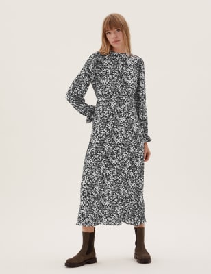 

Womens M&S Collection Floral High Neck Midi Tea Dress - Black Mix, Black Mix