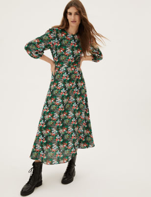 

Womens M&S Collection Midaxi-Teekleid mit Blumenmuster und Rüschendetail - Multi, Multi